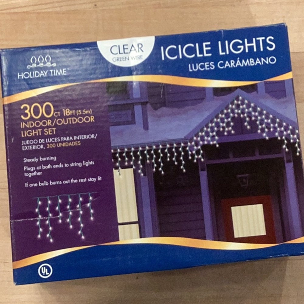 Clear icicle lights.